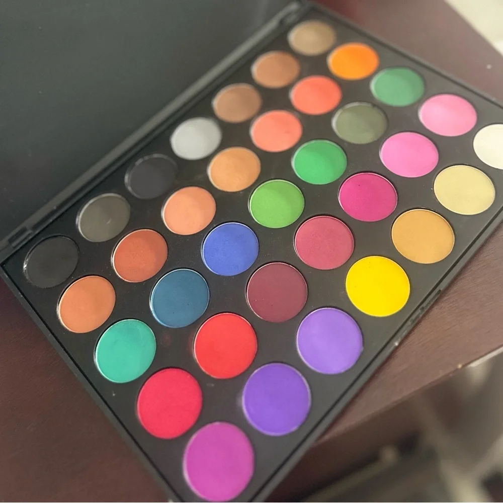 Morphe Brushes Professional Eyeshadow Palette - 35C LIMITED EDITION